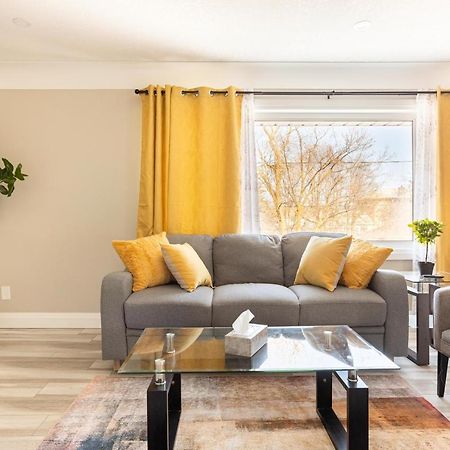 Entire 2 Bedroom Apartment Downtown - U3 Waterloo Buitenkant foto